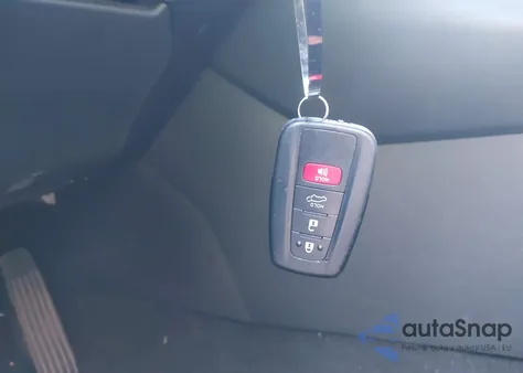 2025 Toyota Rav4 Hybrid Limited from USA, damaged, VIN JTMD6RFV7SJ070521